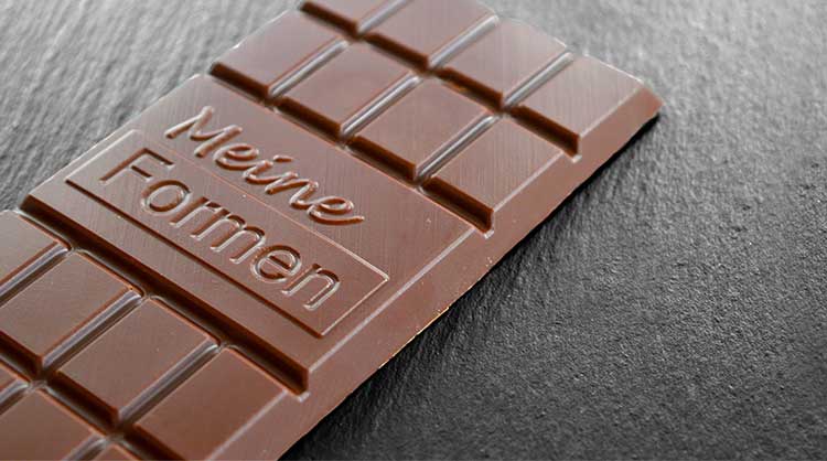 Chocolate with logo - the ideal advertising medium